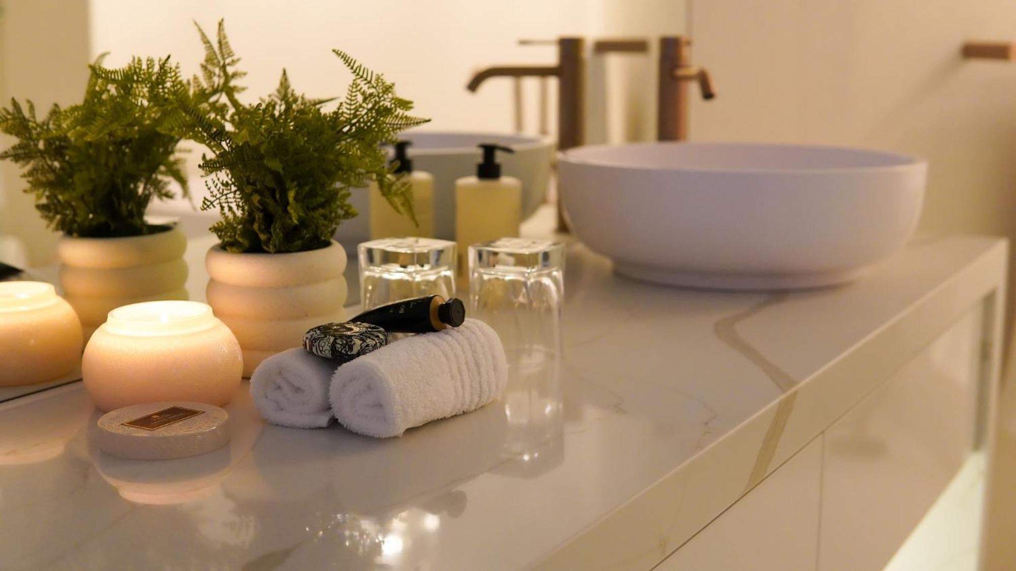 Amare Beachside Luxury Turners Beach Экстерьер фото